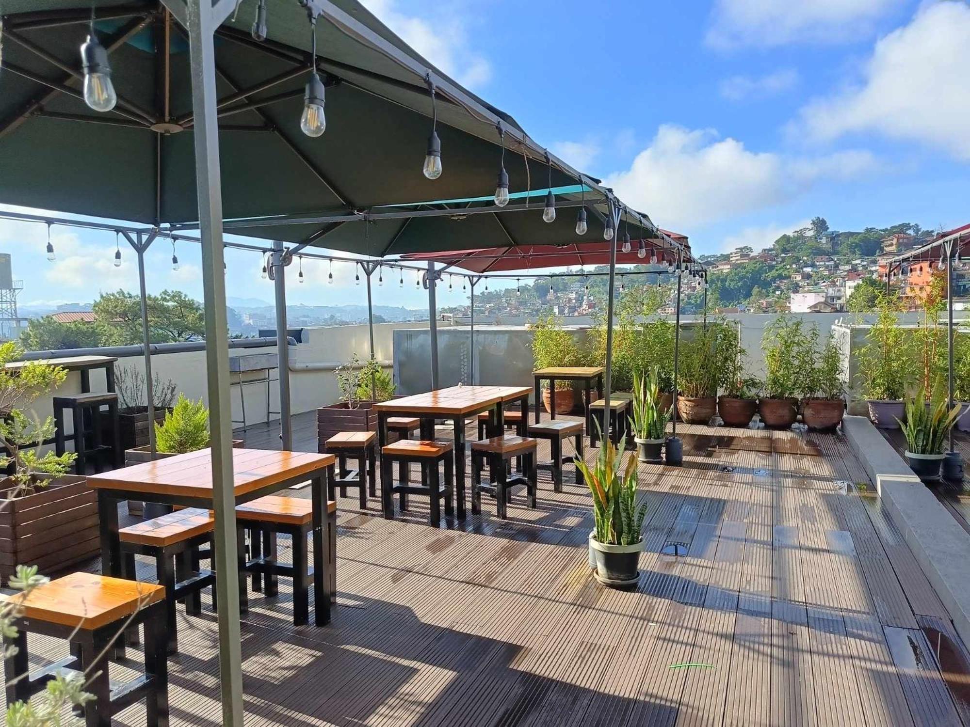 Aparthotel Misty Hills Baguio City Exteriér fotografie